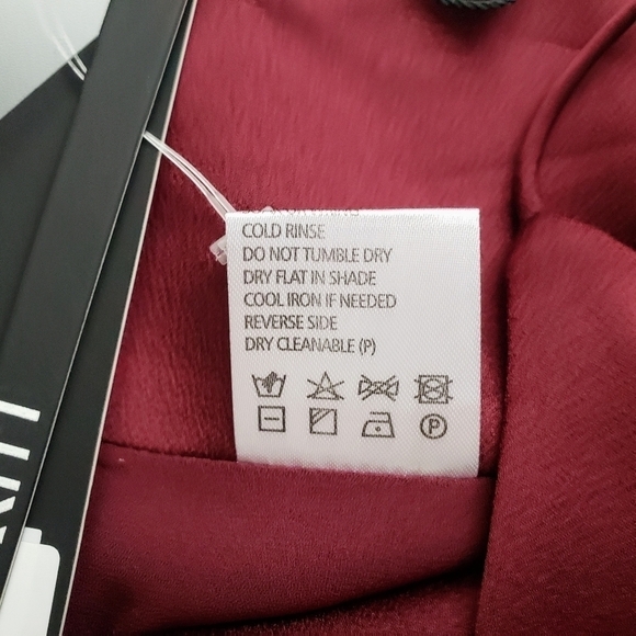 Shona Joy Luxe Cocktail Frill Dress Tulip Hem Garnet Burgundy Red Size 4 NWT - Picture 13 of 13